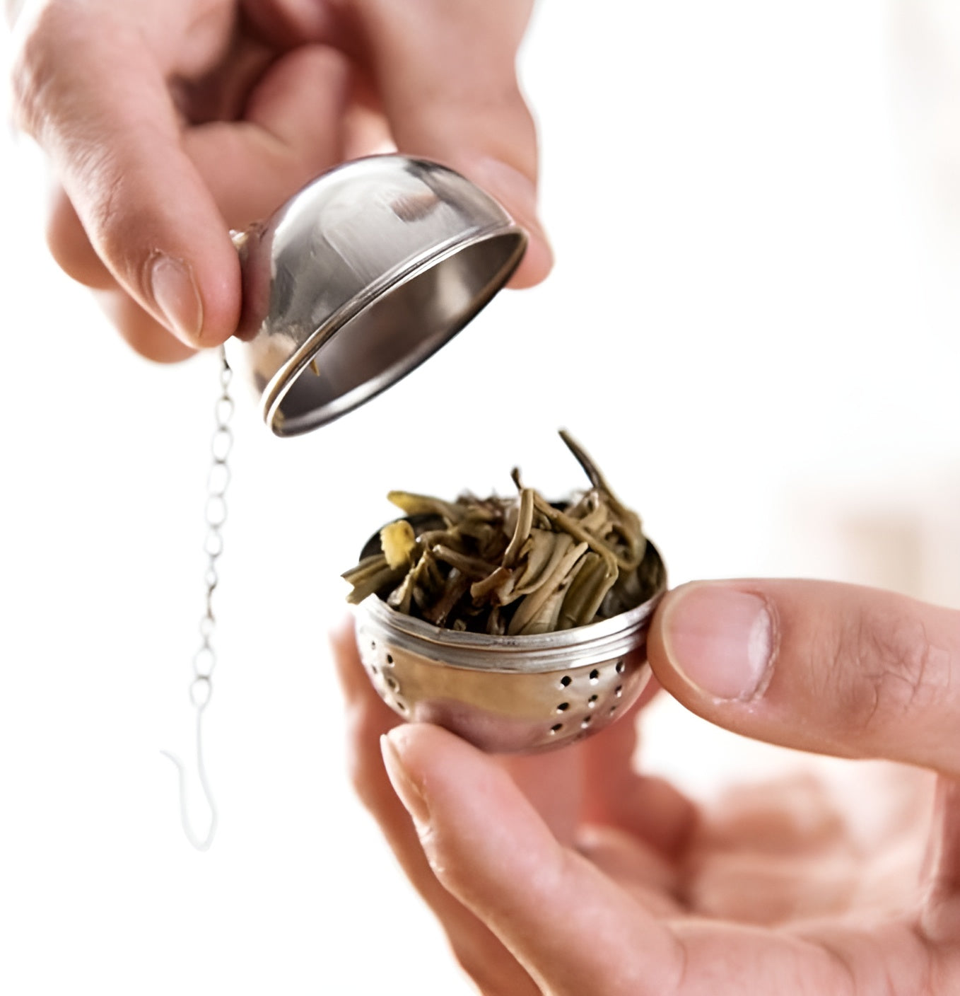 Tea Infuser , Stainless Steel Tea Ball Strainer Filter Infuser for Loose Leaf Tea and Mulling Spices