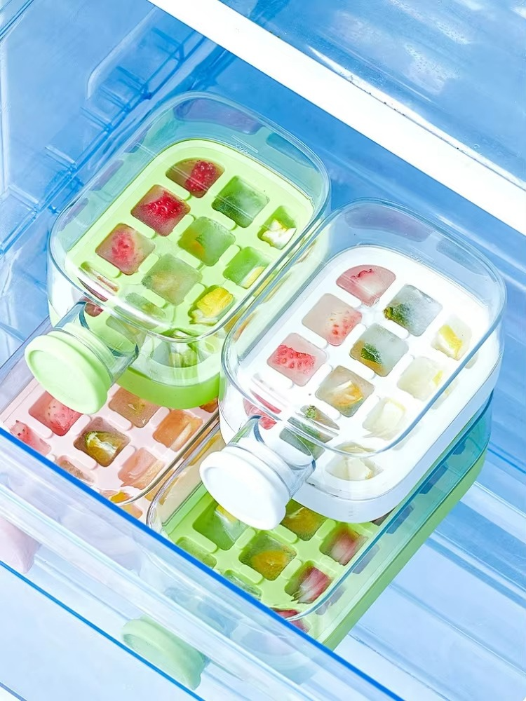 500ml Reusable Ice Cube Tray Water Bottle