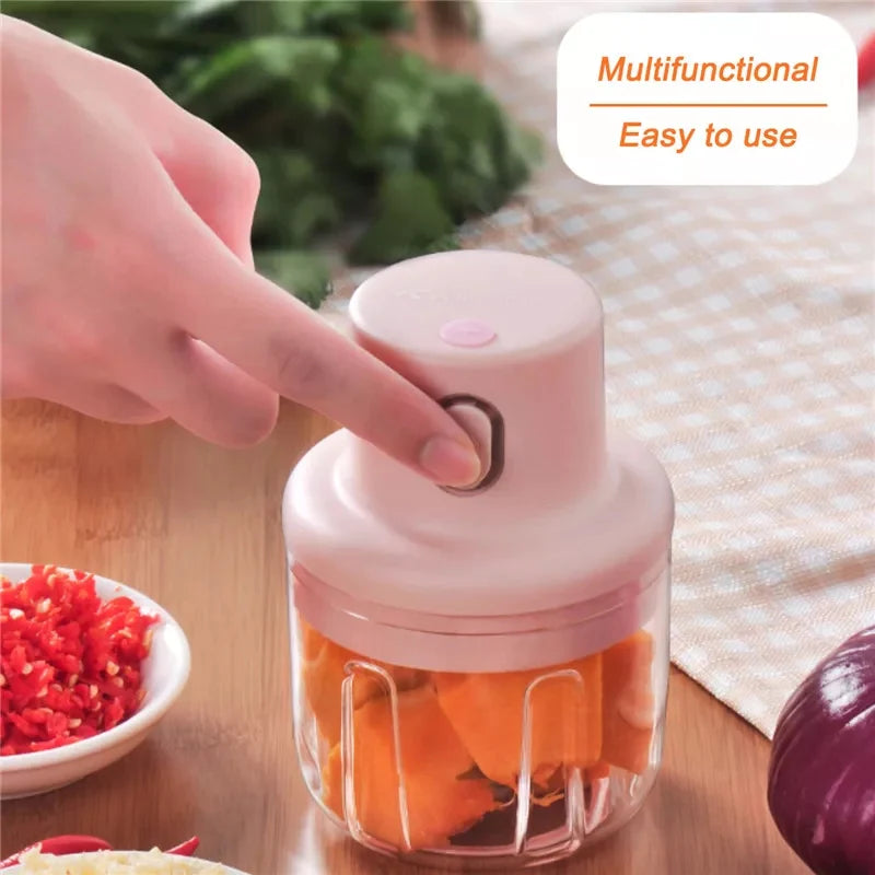 250ml USB rechargeable mini food chopper for quickly chopping vegetables, fruits, herbs, and garlic.