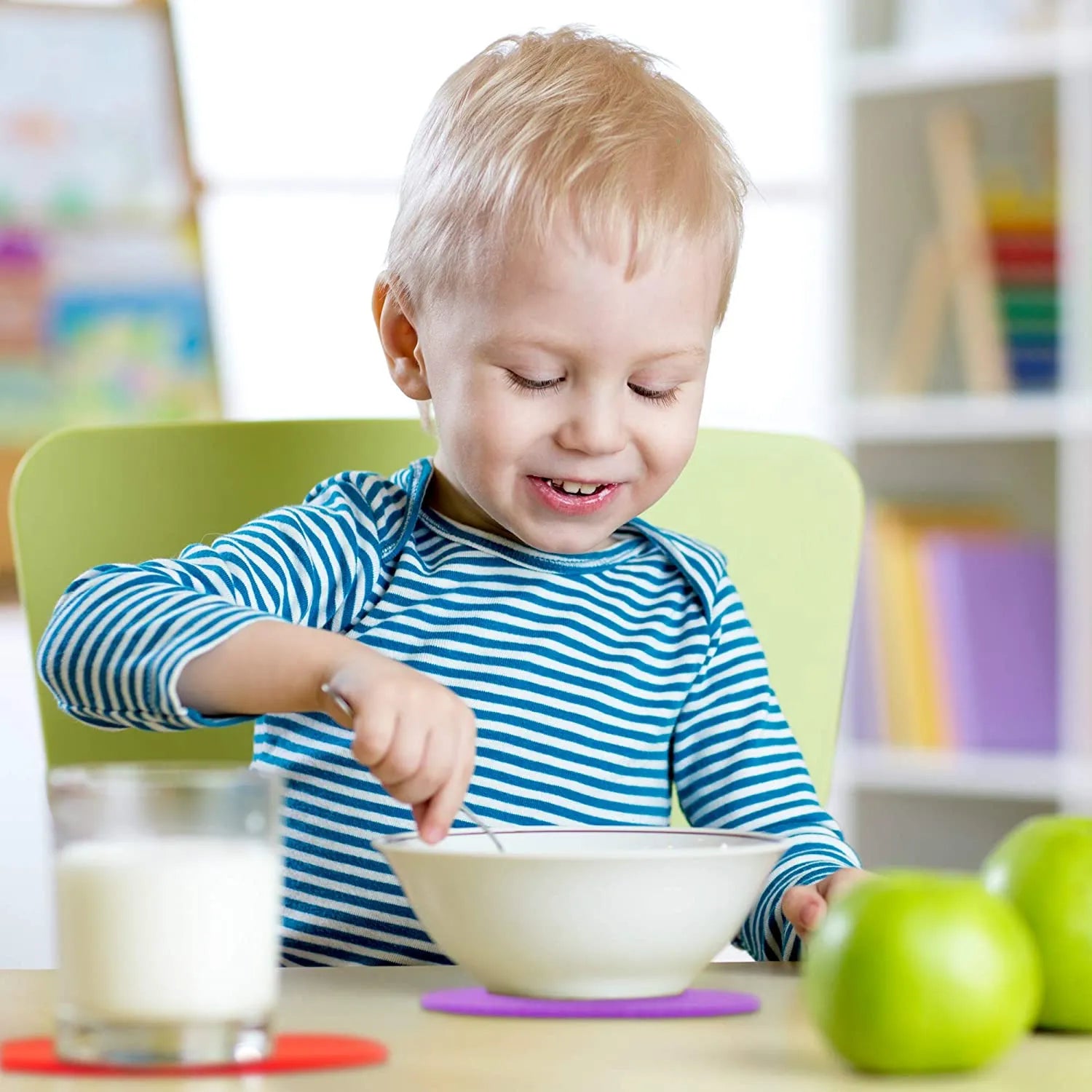Non-slip silicone pot mat providing heat protection and a secure grip for hot kitchen items.