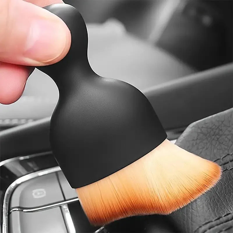 Soft-bristle auto detailing brush designed for gentle cleaning of dashboards, door panels, and other interior surfaces.